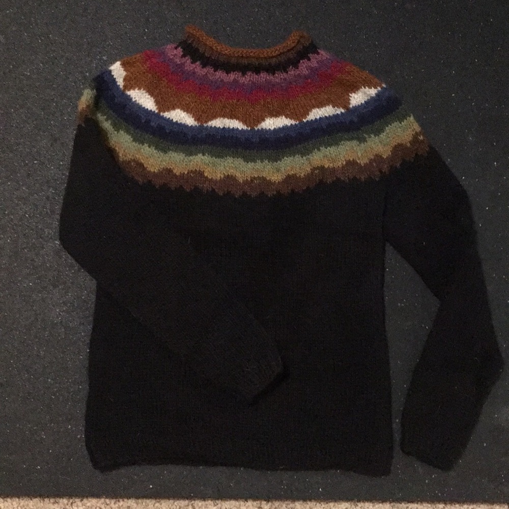 NWOT Iceland wool rainbow sweater